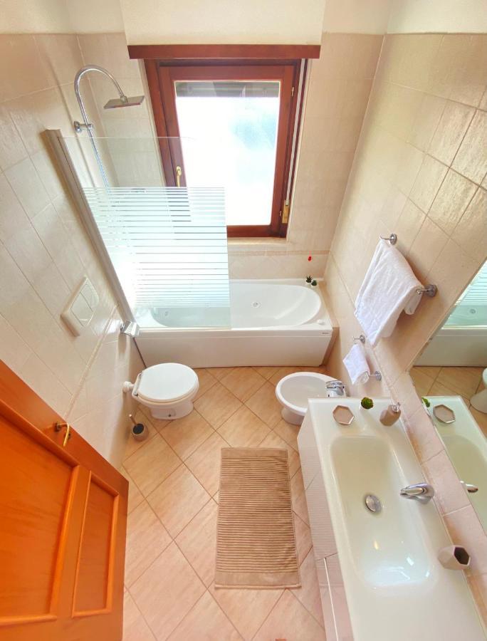 Casa Relax Con Terrazza Panoramica Διαμέρισμα Φιουμιτσίνο Εξωτερικό φωτογραφία
