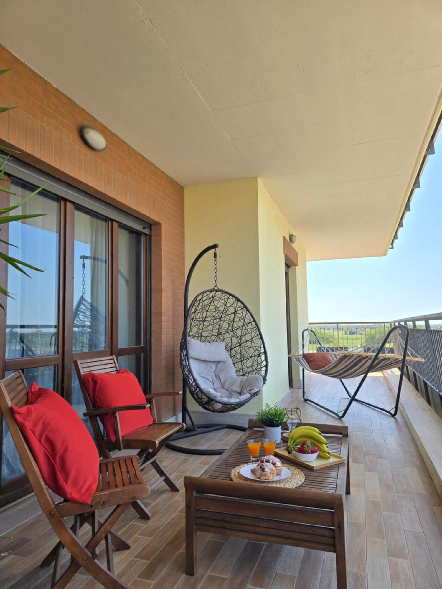 Casa Relax Con Terrazza Panoramica Διαμέρισμα Φιουμιτσίνο Εξωτερικό φωτογραφία