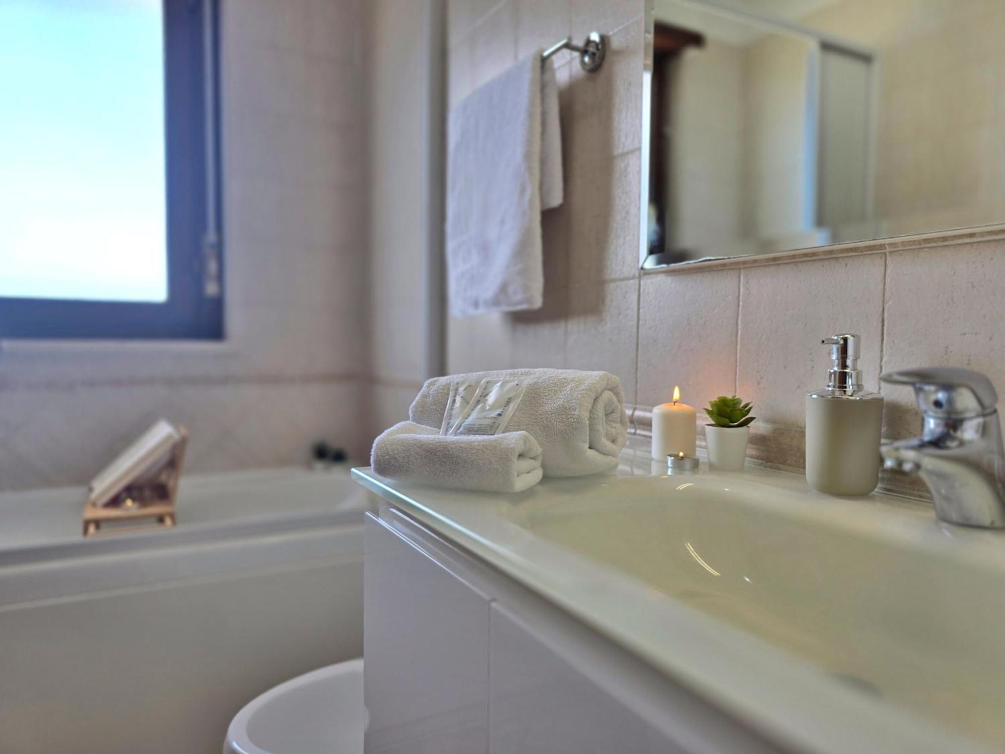 Casa Relax Con Terrazza Panoramica Διαμέρισμα Φιουμιτσίνο Εξωτερικό φωτογραφία
